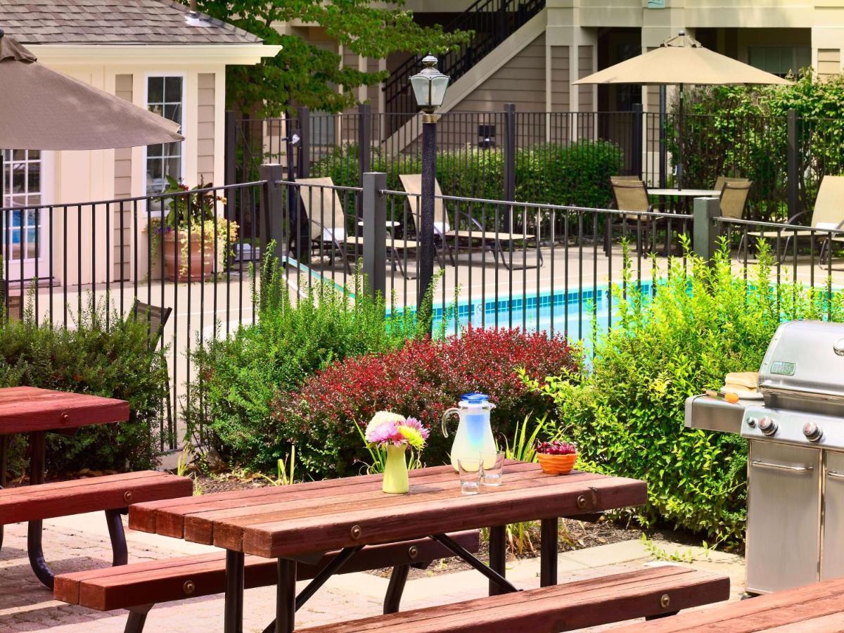 Sonesta Es Suites St. Louis Westport Мэриленд-Хайтс Экстерьер фото
